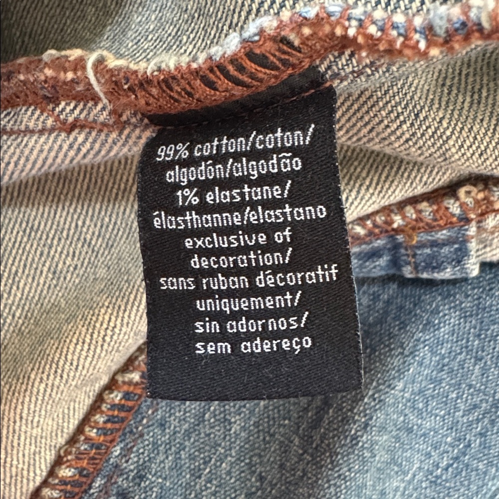 Calvin Klein Vintage Stonewash‎ Denim Jean Jacket. Women’s Large. Light Blue. - Picture 3 of 5